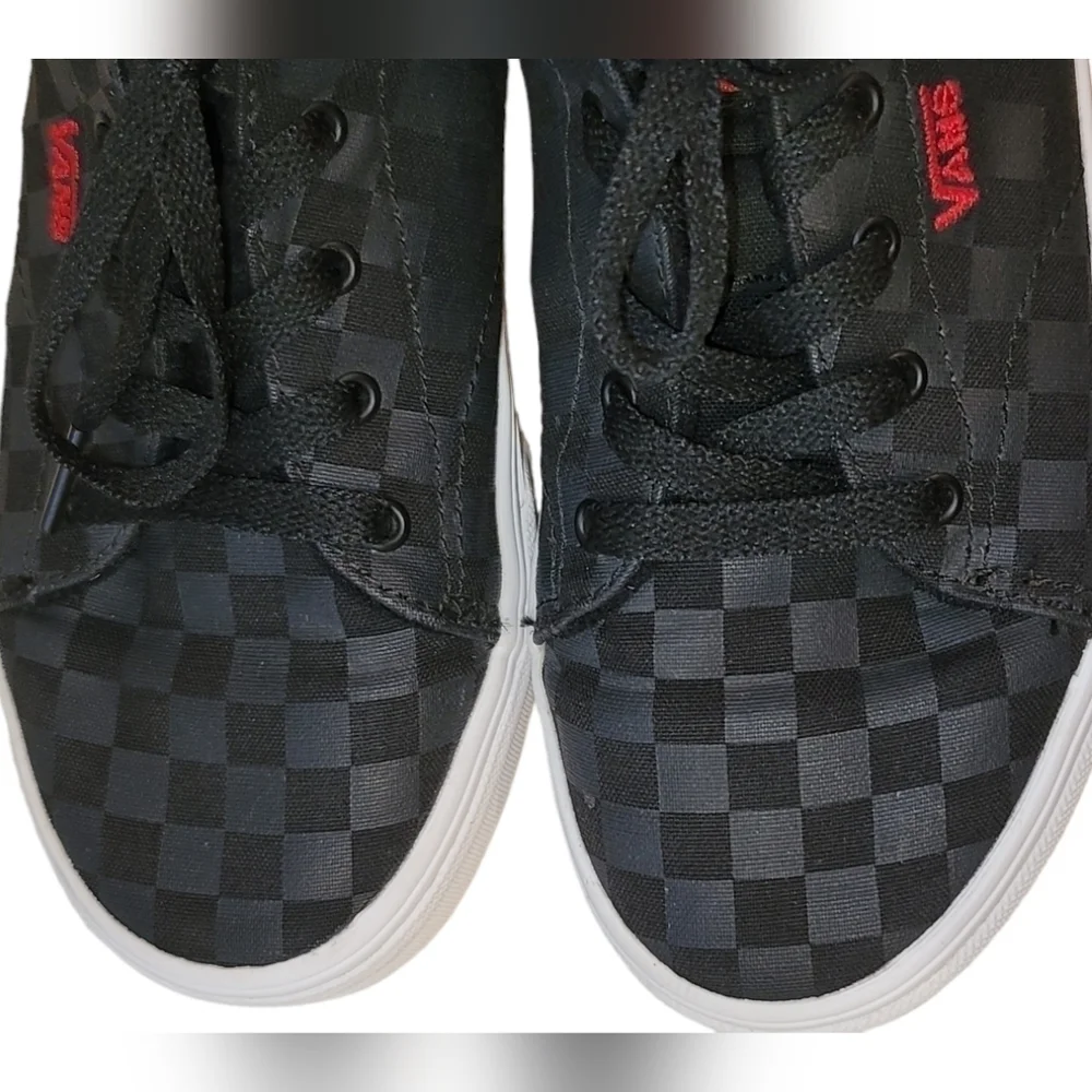 Vans Sneakers